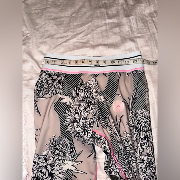 Adidas By Stella McCartney Like New Floral Patterned Leggings In Light Pink - Picture 10 of 14